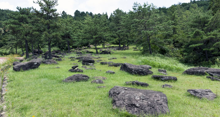 모산고인돌마을
