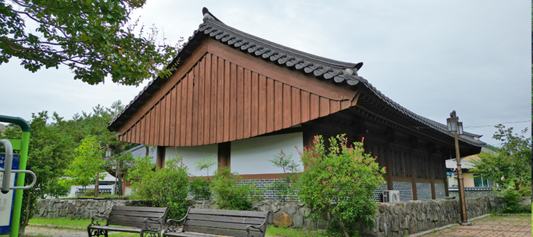 지동마을 민속자료전시관